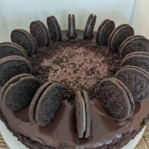 Cookies and Cream Cheesecake